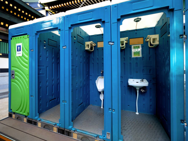 Best Portable restroom trailer rental  in Winfield, KS